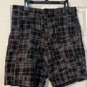 Mens size 34 Chaps shorts.